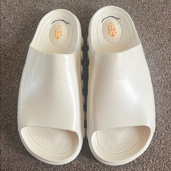 Free people half time slides in white size 11/EU41 NWOB - Picture 4 of 6